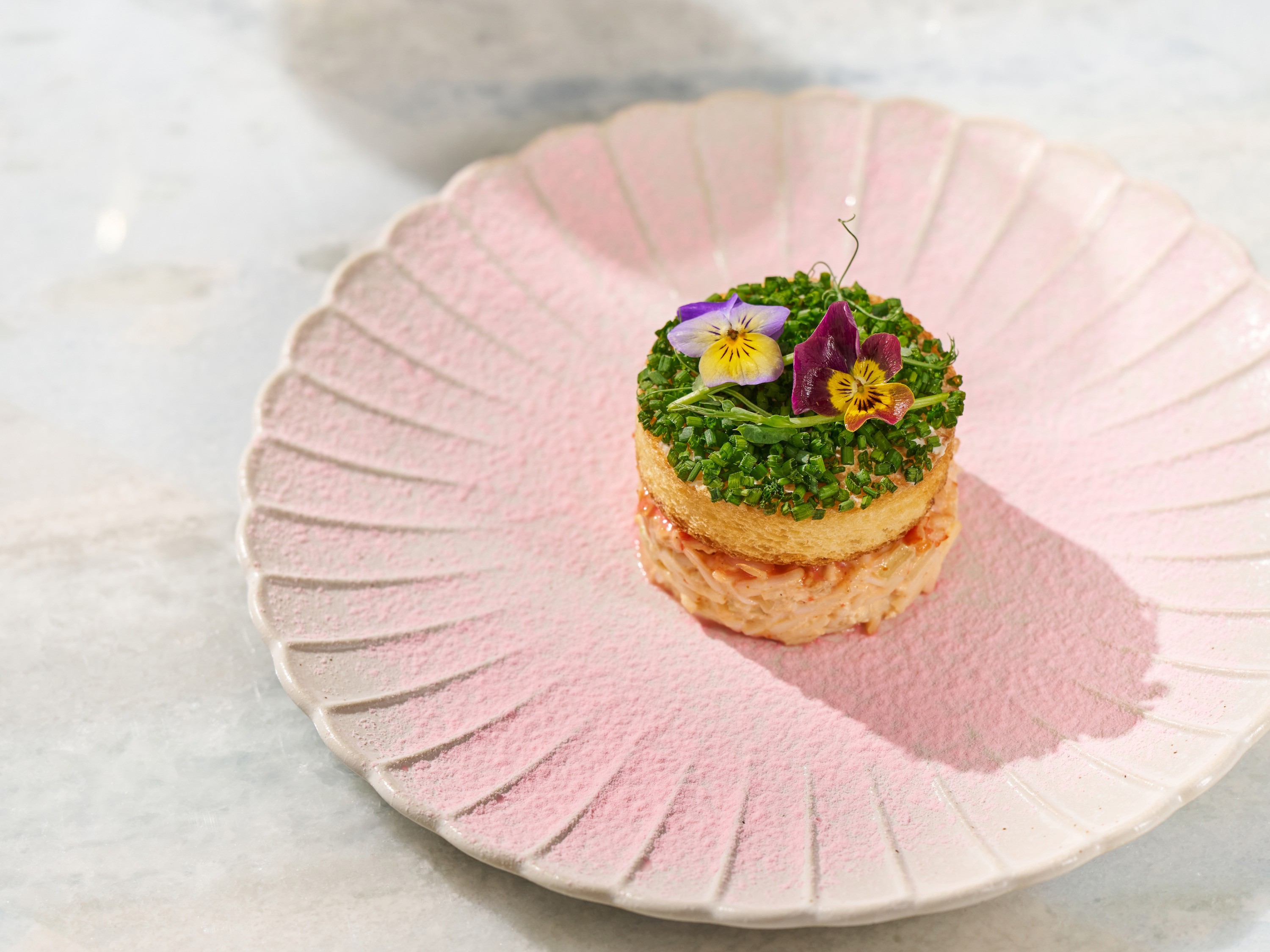 Crab Toast, à la carte du nouvel Atrium du Four Seasons Hotel Guangzhou. © Four Seasons — GUA_3172.