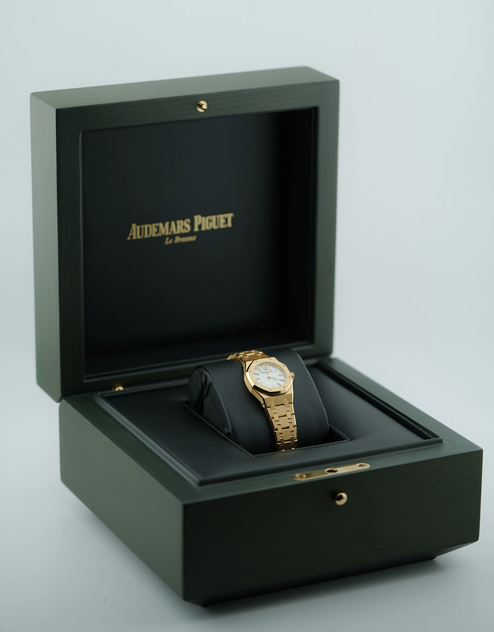 Audemars Piguet Royal Oak Mini Quartz 67630BA pictured with a watch box