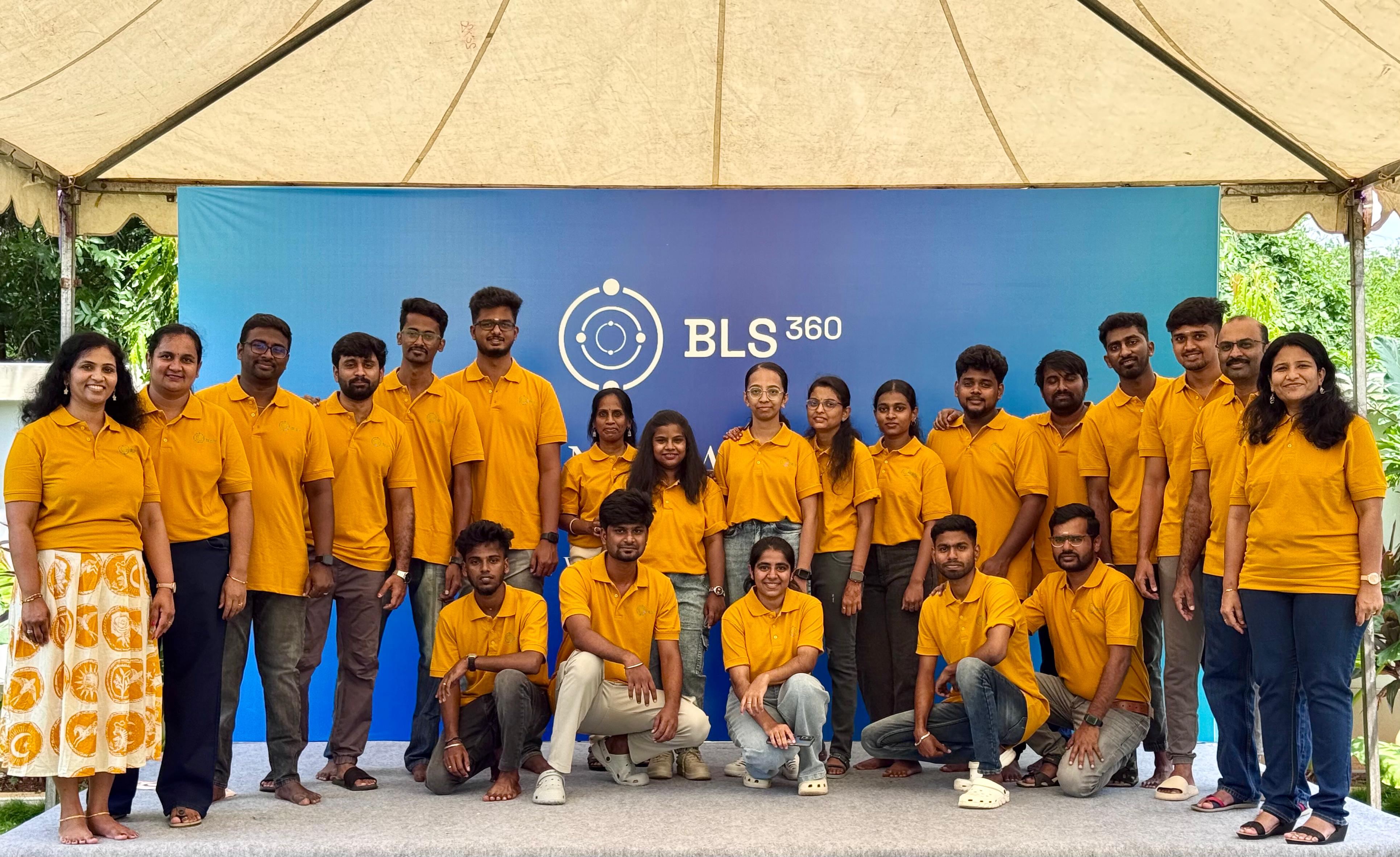 BLS360 best employees group photo at the Annual Meetup 2025