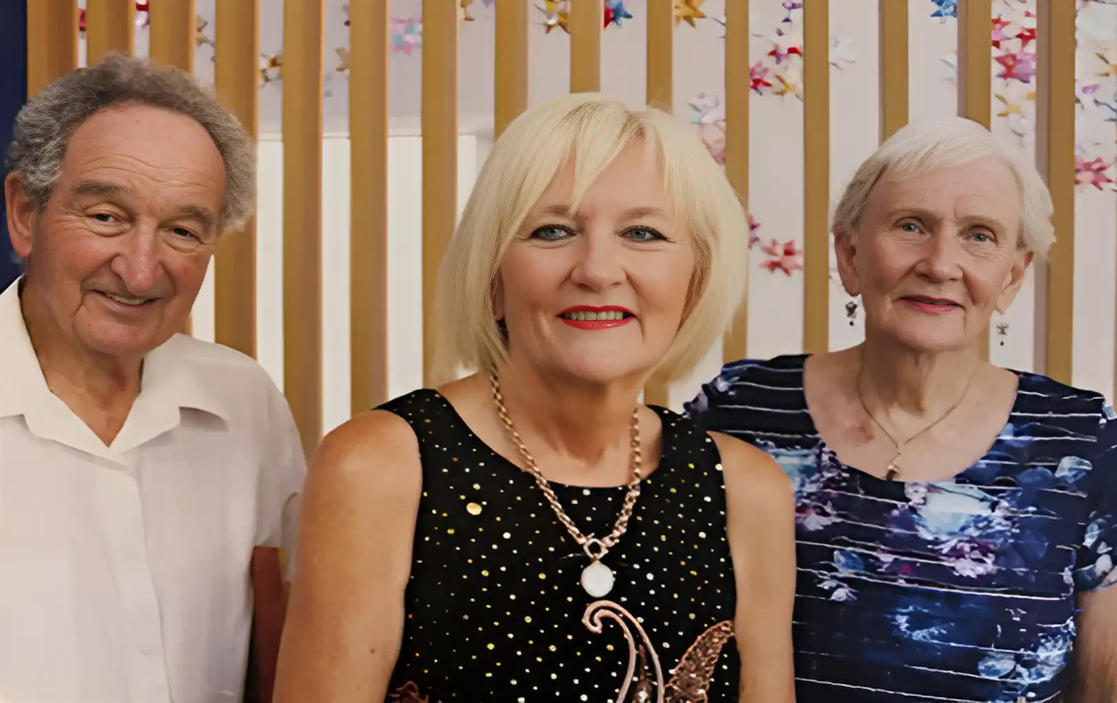 Image of Gail and her parents Noeline & Des Clamp
