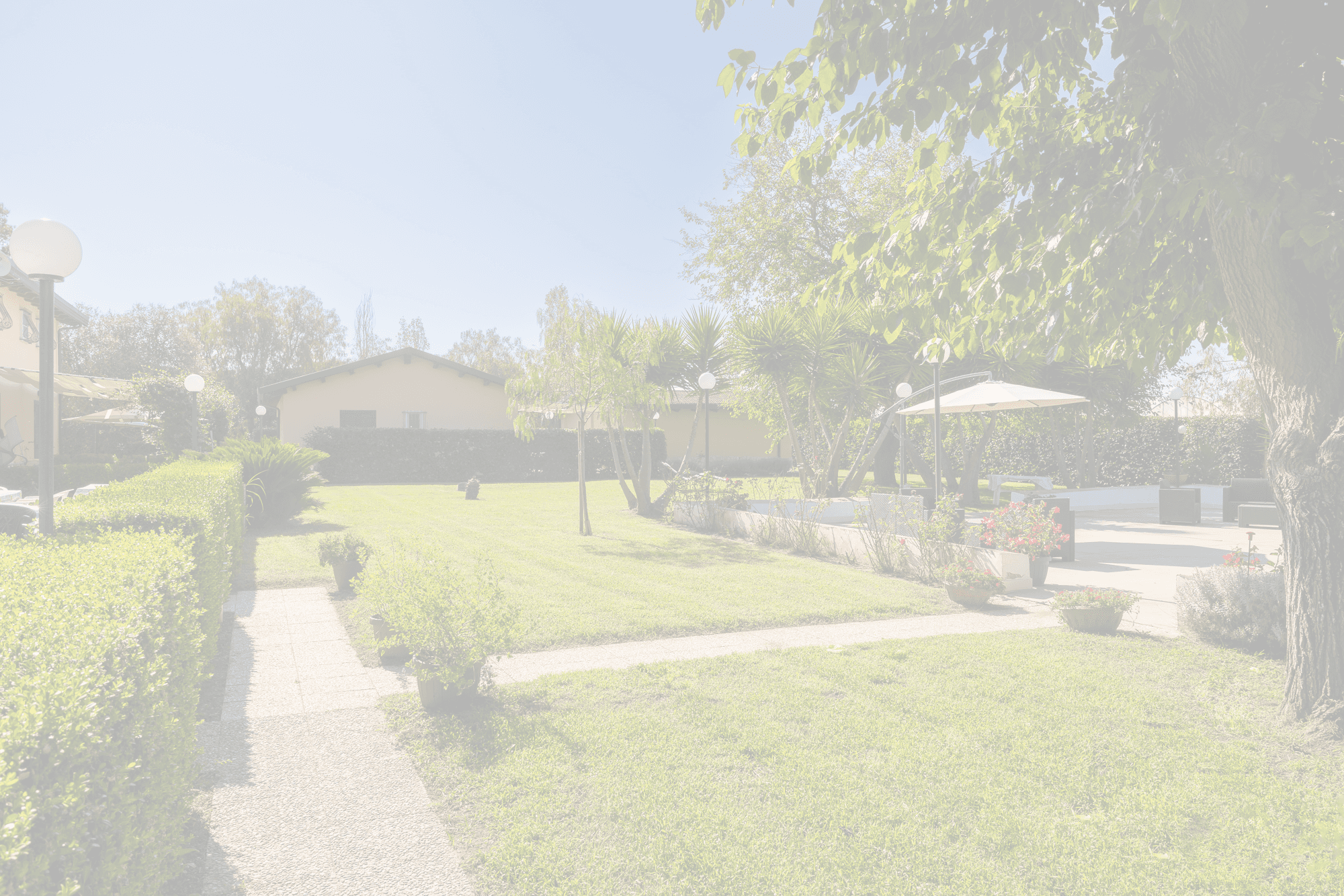 Uno scorcio del giardino di Zefiro