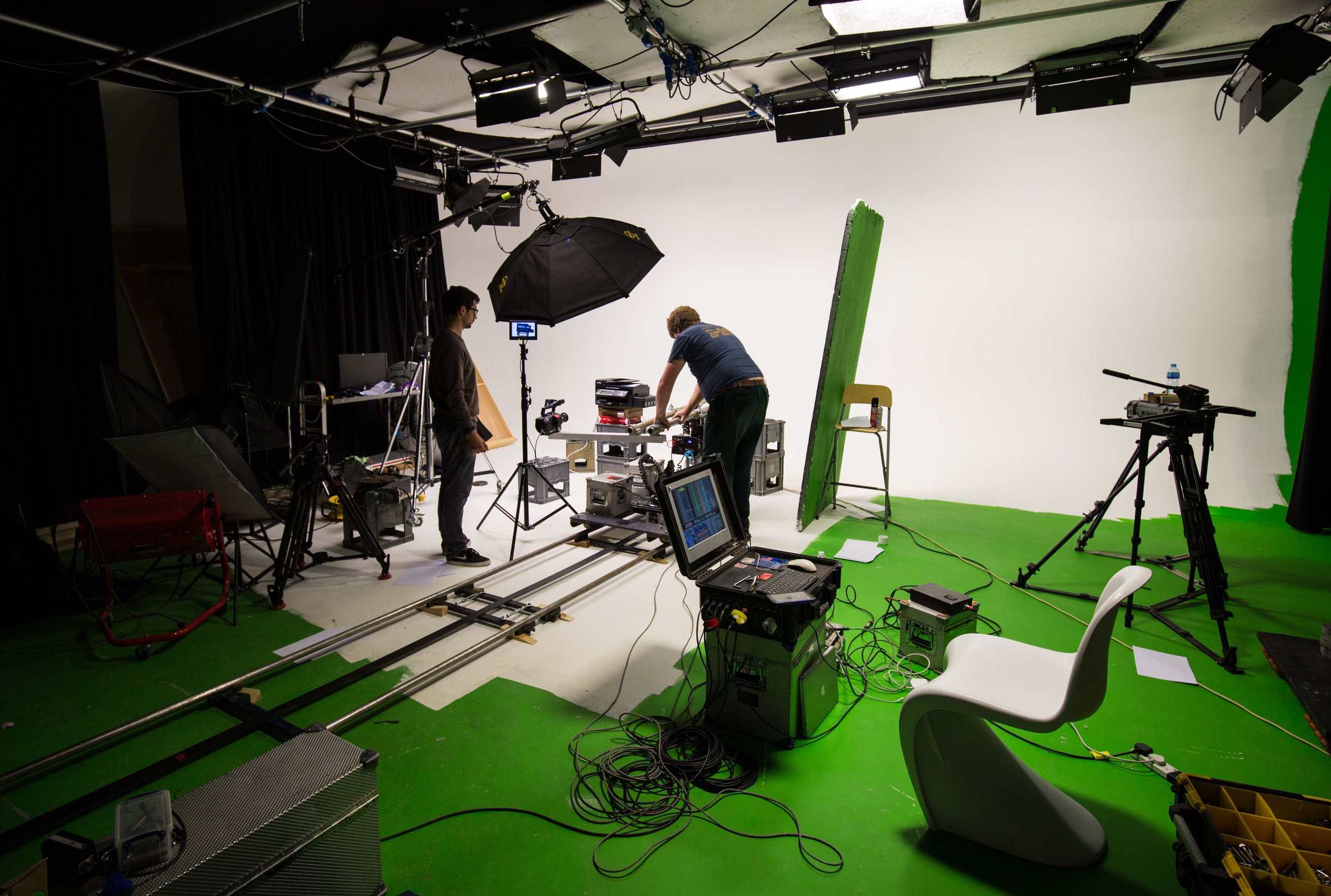 PRODUCTION STILLS — Ace Media video shoot.