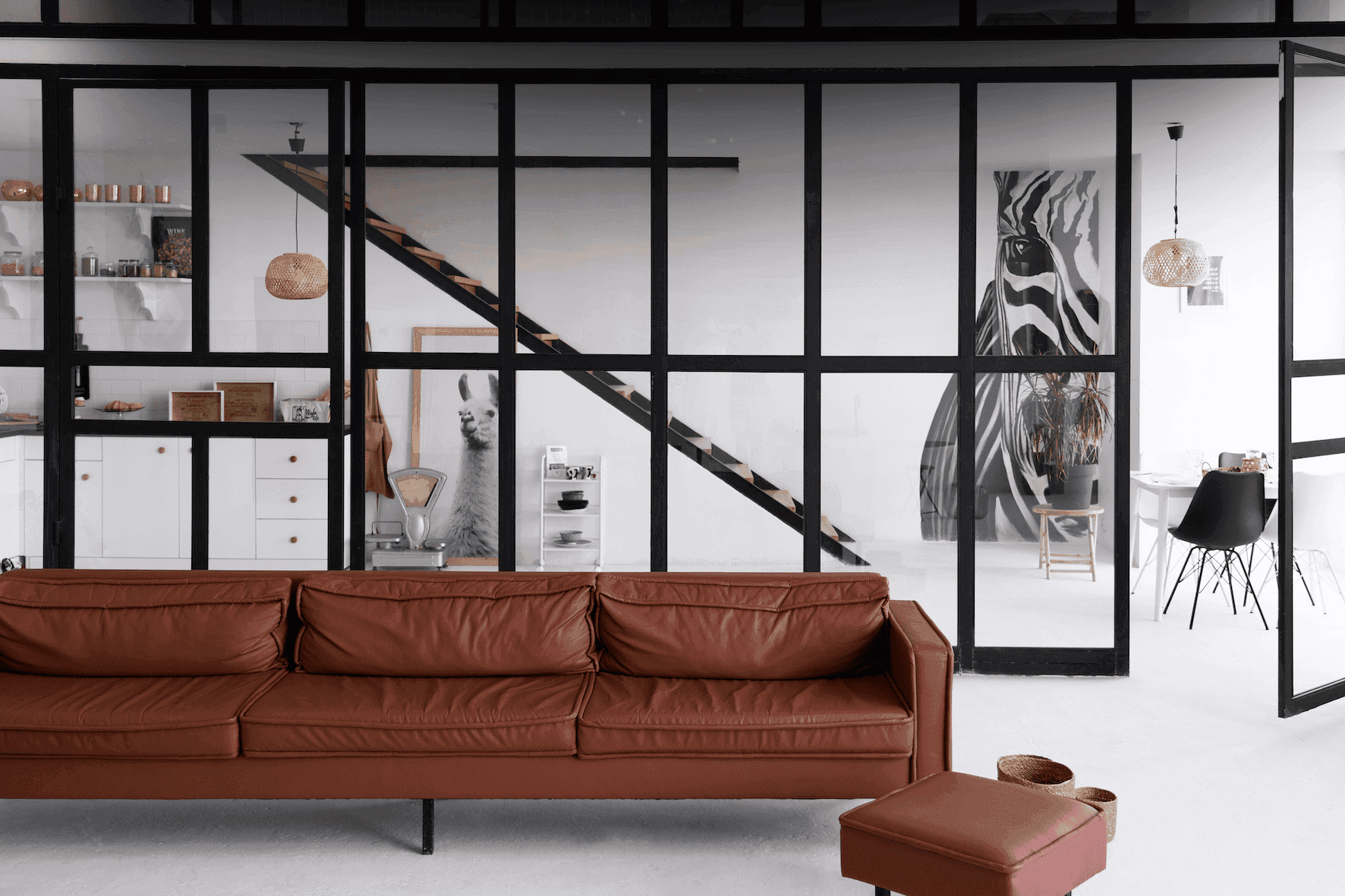 Architecte bureaux Genève – conception et rénovation d’espaces professionnels modernes