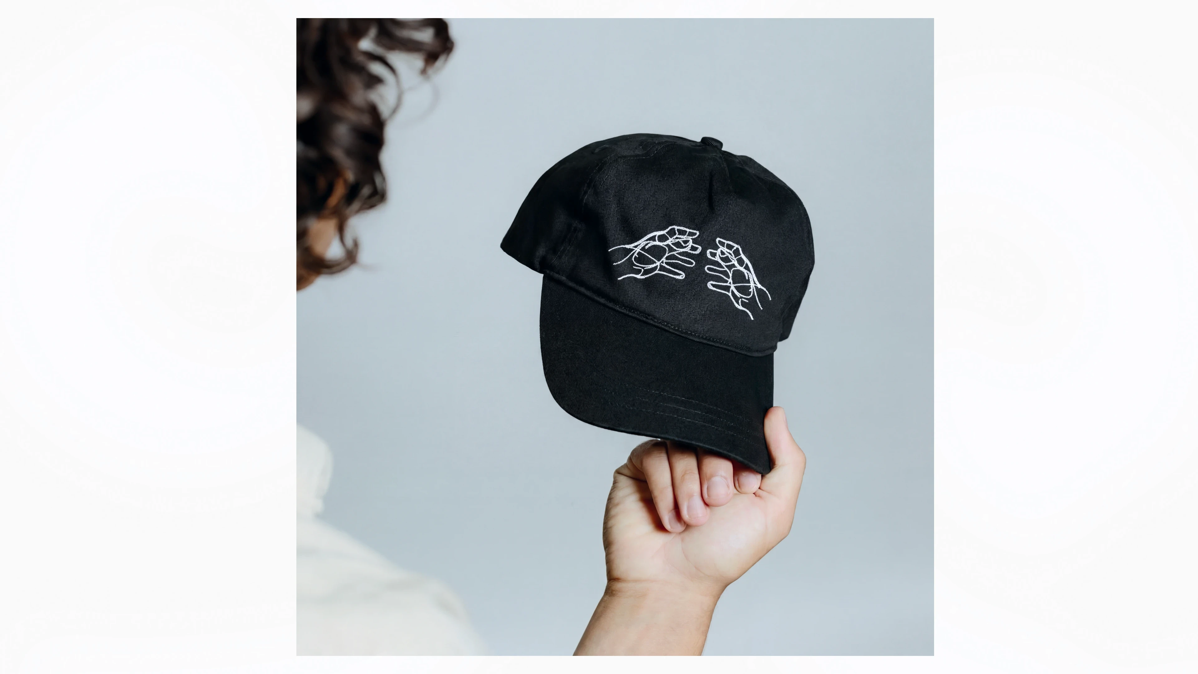 Hermeneutic — case-study composition 21, visual identity by Charlota Blunarova