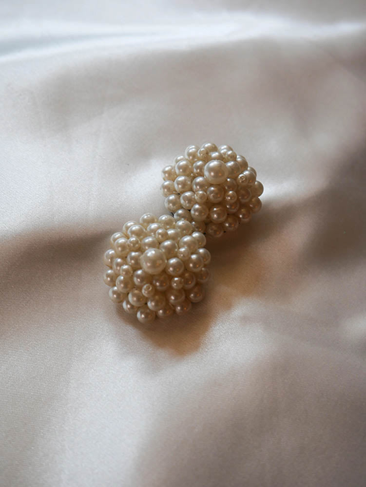 Vintage ivory clip on earrings