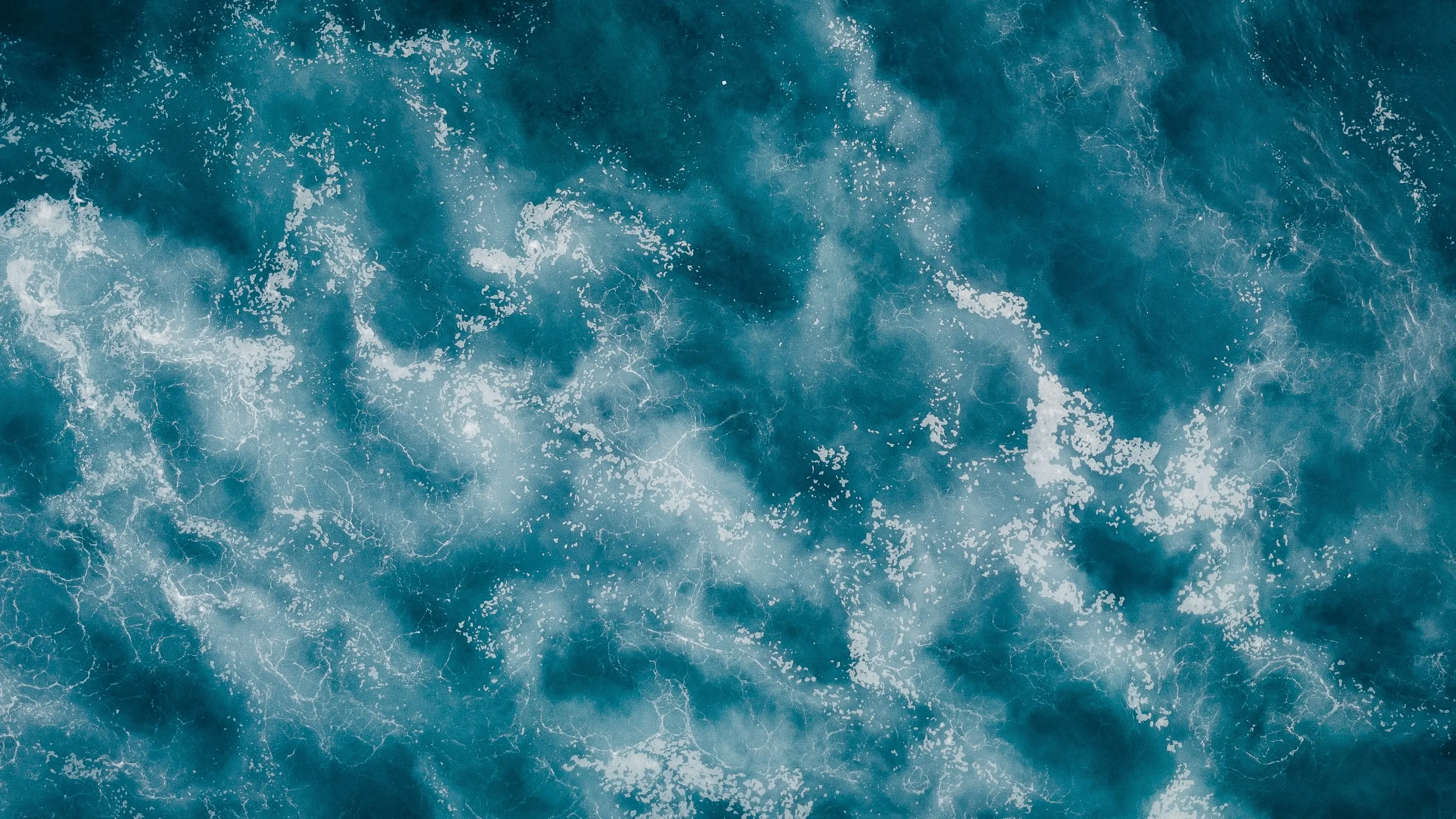 Textura de agua como fondo decorativo en la sección de artículo del blog de LUYOA