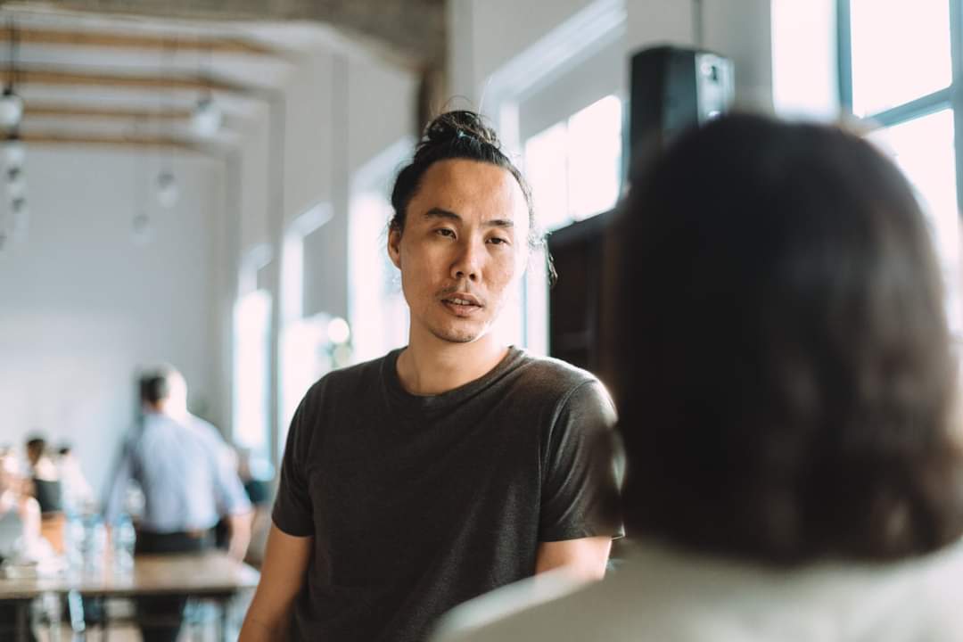 Portrait of an AI expert specializing in AI automation, AI agents, process automation, business automation, and n8n