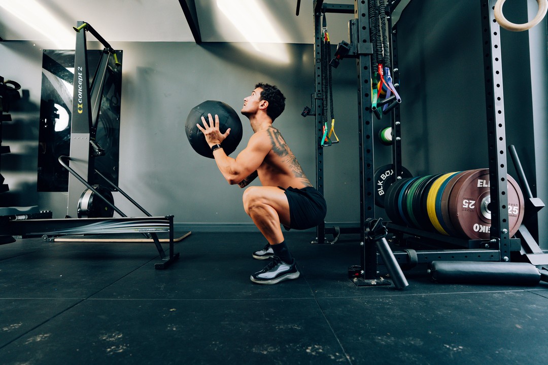 man squat - Brain Gym Exercises