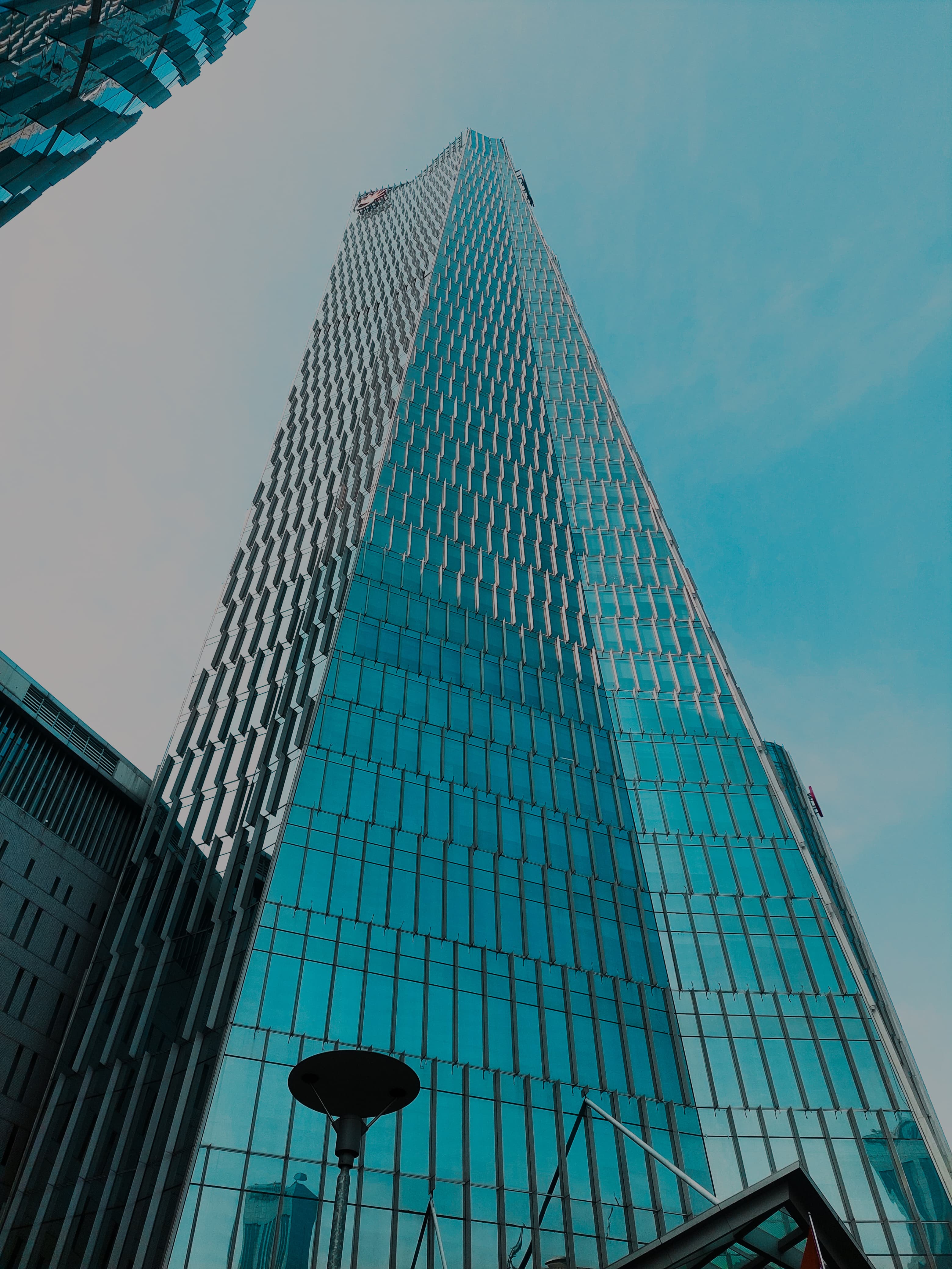 Outdoor Café Seating in a Sunlit Alley