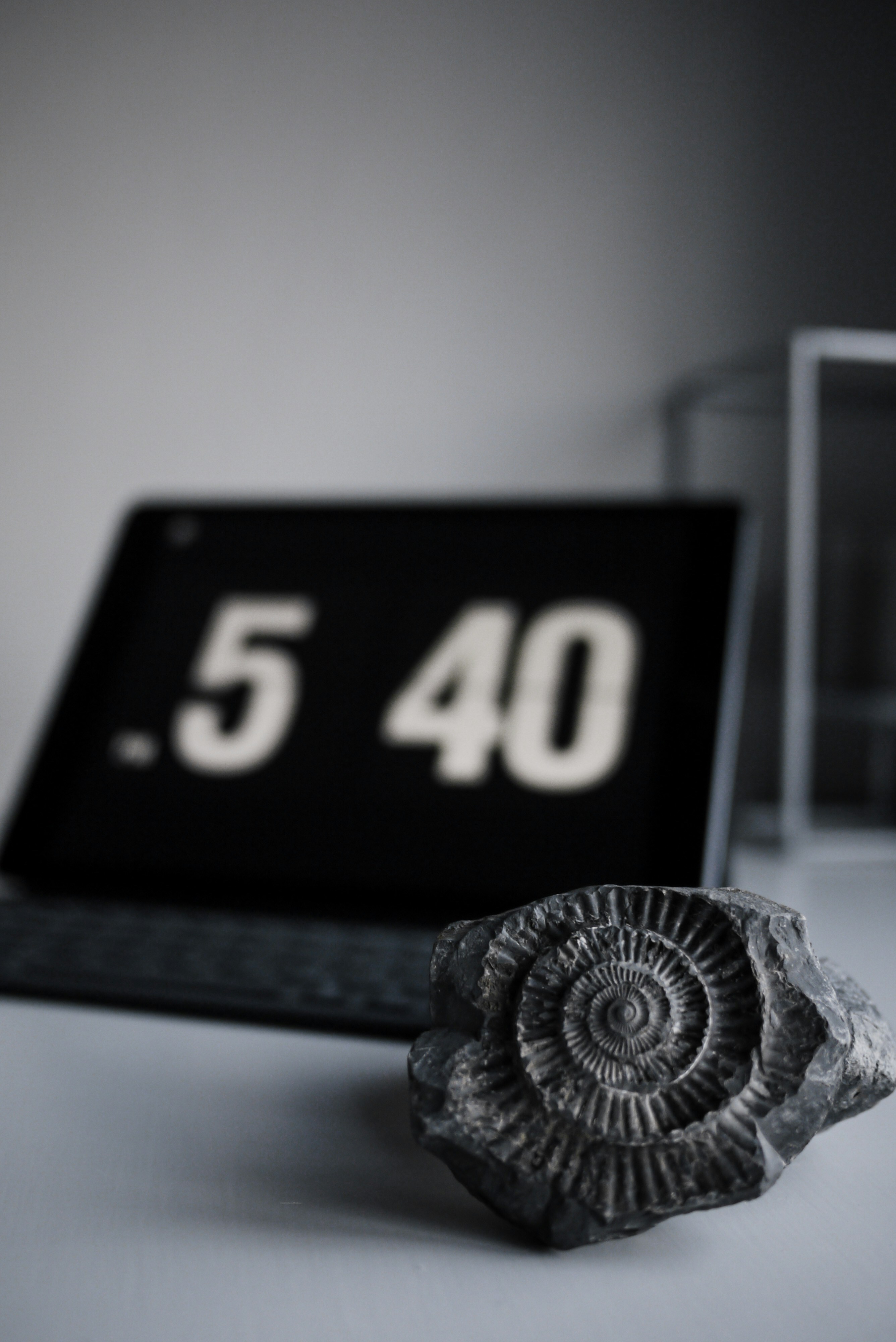 black and white 8 print board