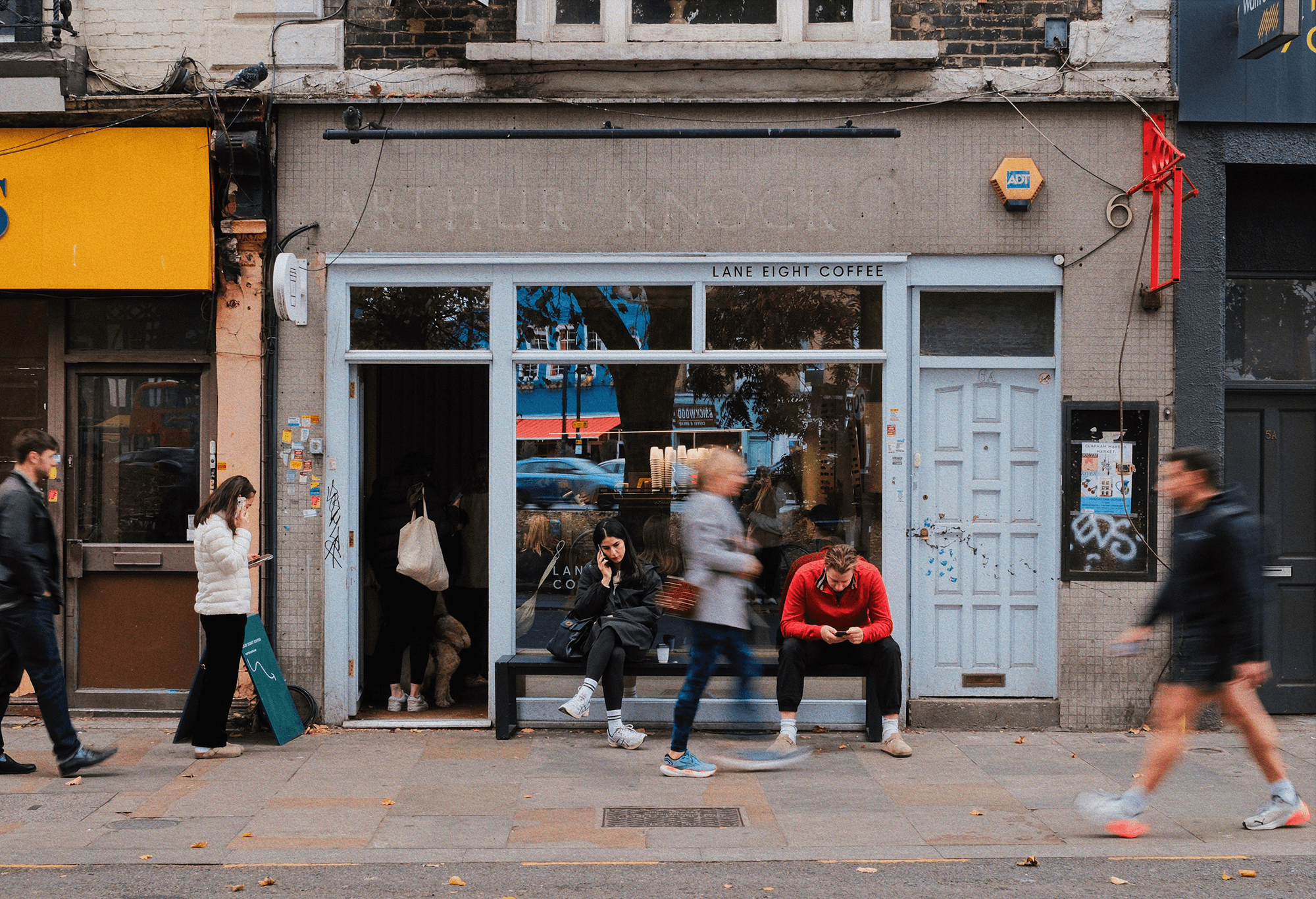 Lane Eight Coofee, people walking