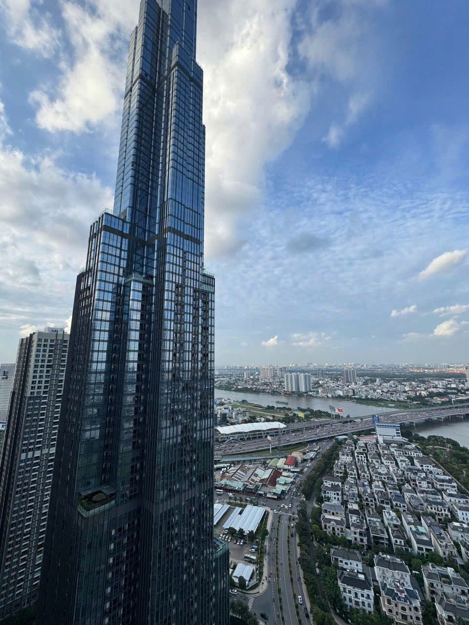 view landmark 81