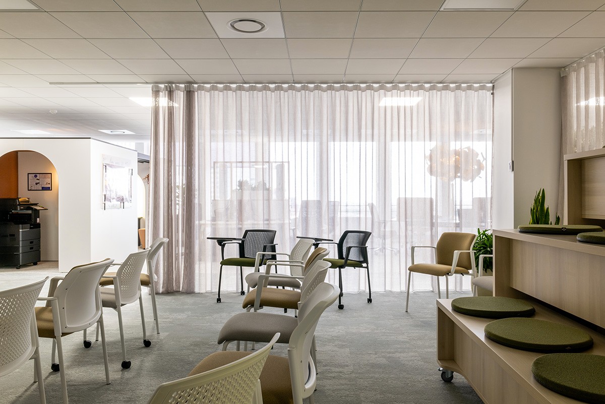 Salle de conférence open space espace de travail