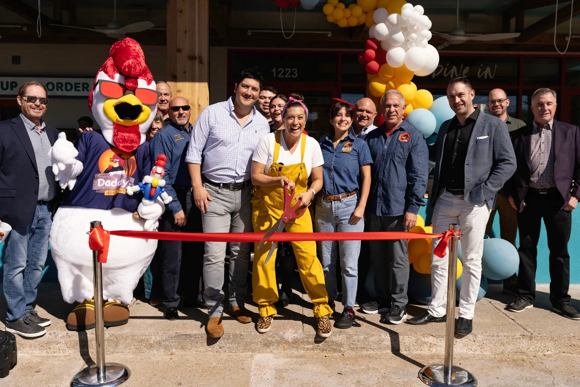 Daddy's Chicken Shack Grand opening Ribbon Cutting