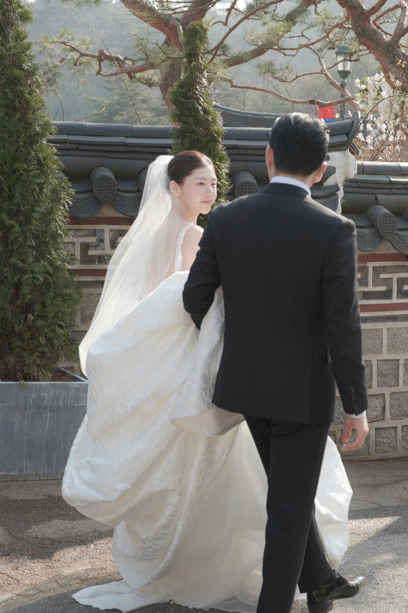 삼청각 야외웨딩 본식스냅 후기 | 일화당 한옥웨딩의 품격과 나라코드의 감성 기록