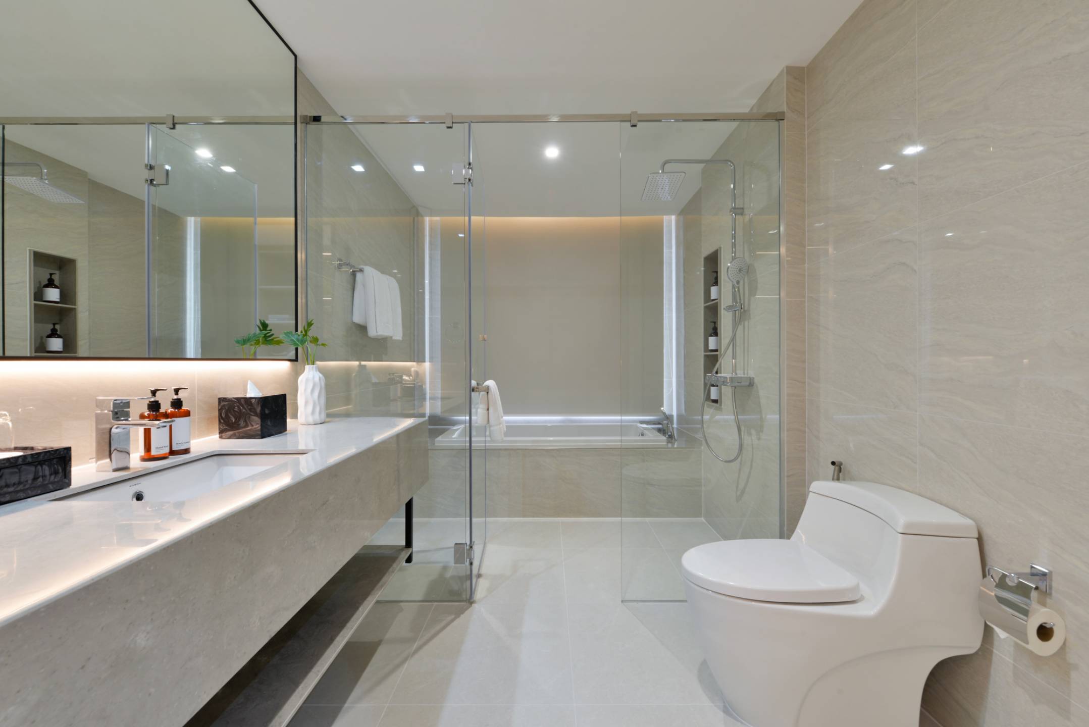 Executive Apartments Pet-Friendly Penthouse 2 5