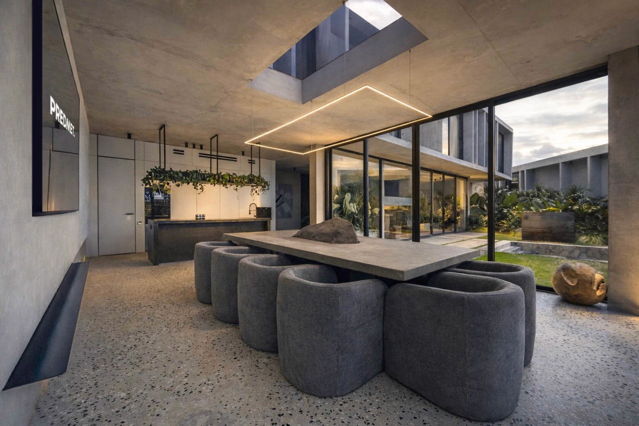 Luxury 4-bedroom villa in Kabakaba, Seseh