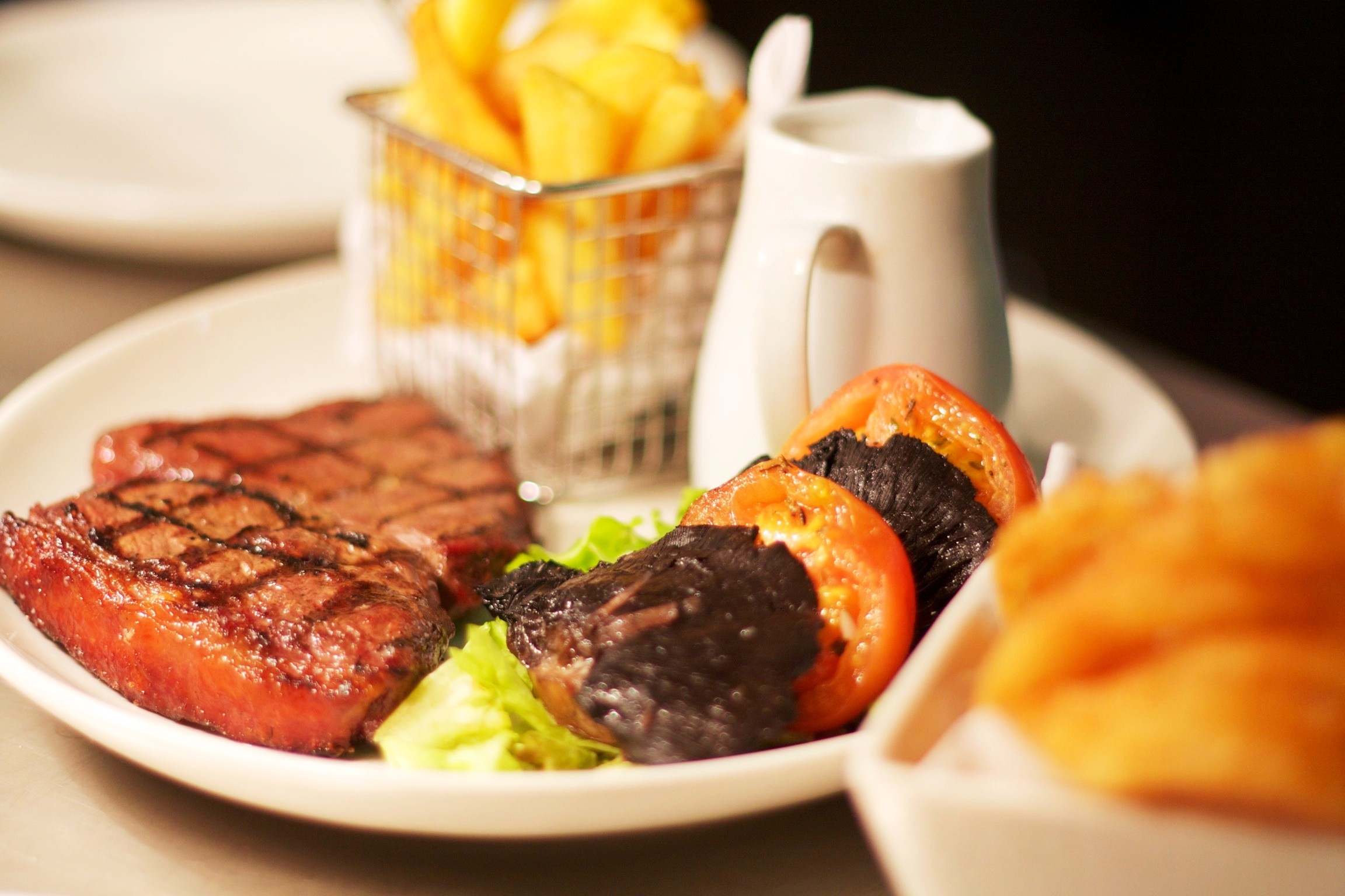 Steak and Chips Dinner Plate at The Norton Dog