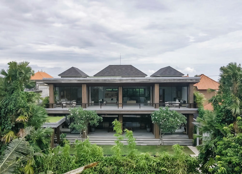 4-bedroom premium villa in Pererenan