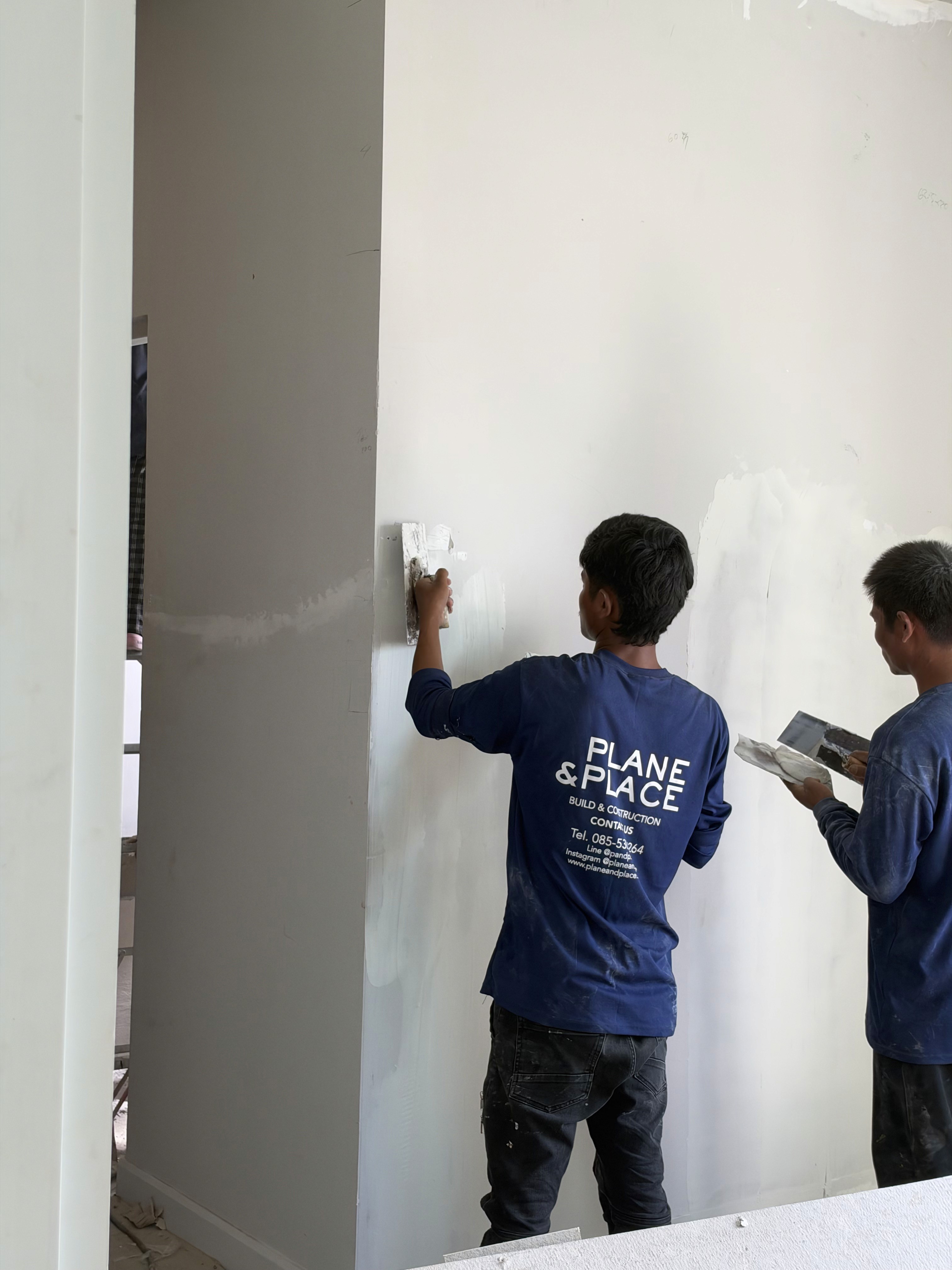 Wall finishing — PLANE & PLACE