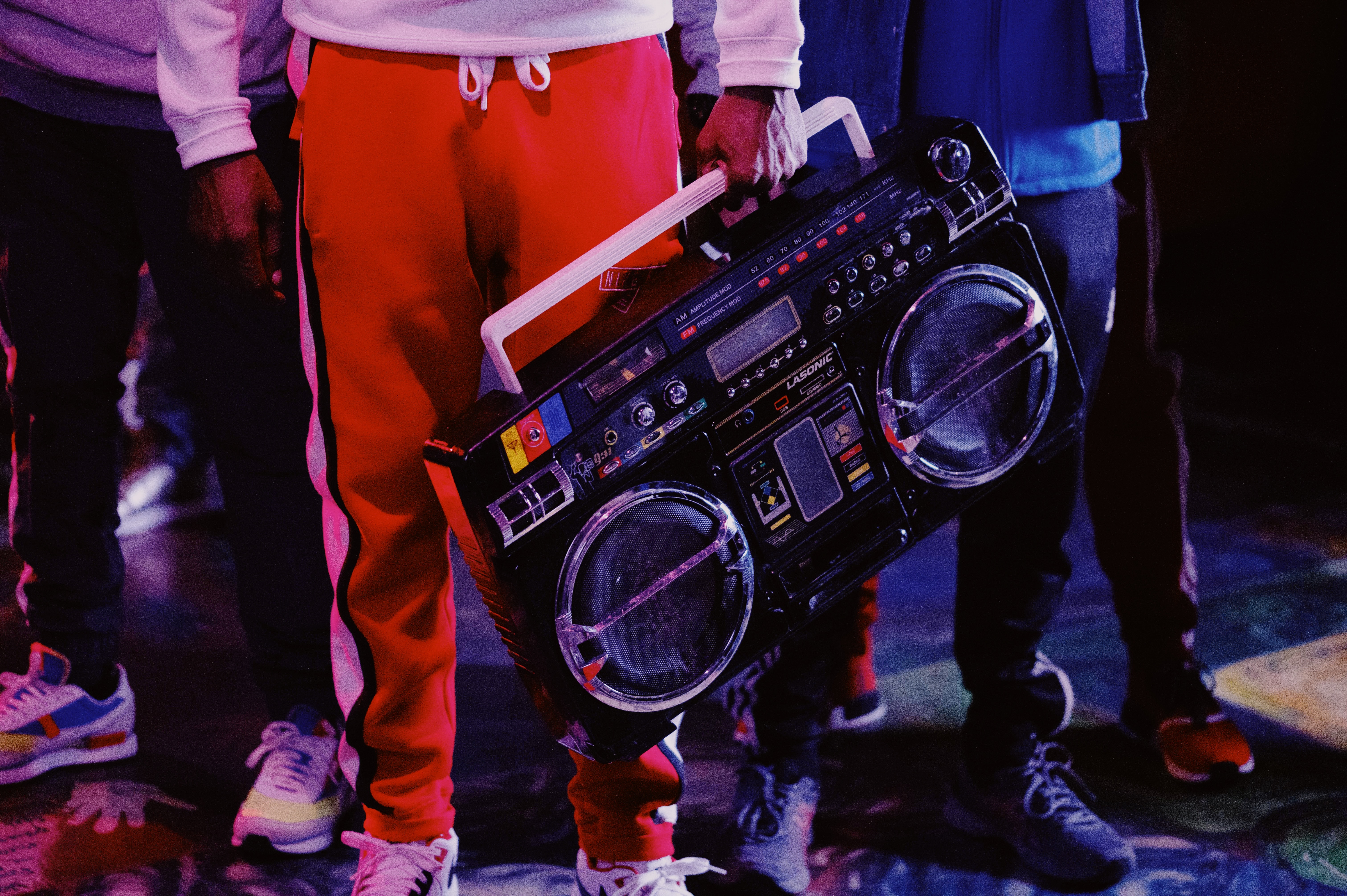 Man holding big stereo in hand - session singer