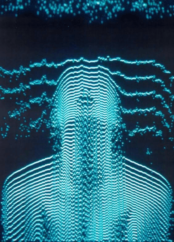 Person stand in front of a red sports oldtimer