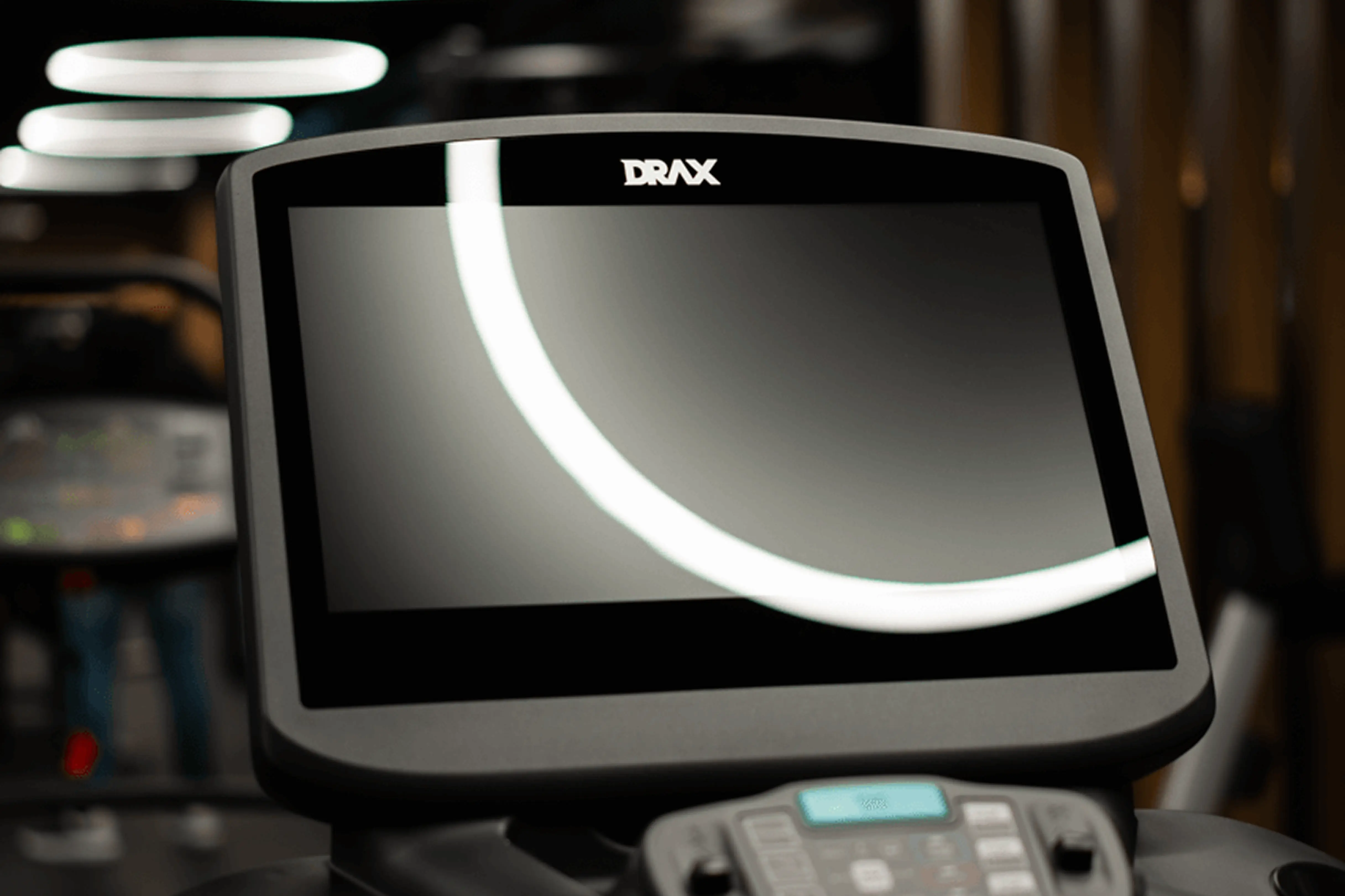 Cardio-Bereich mit Netflix und Smartphone-Integration