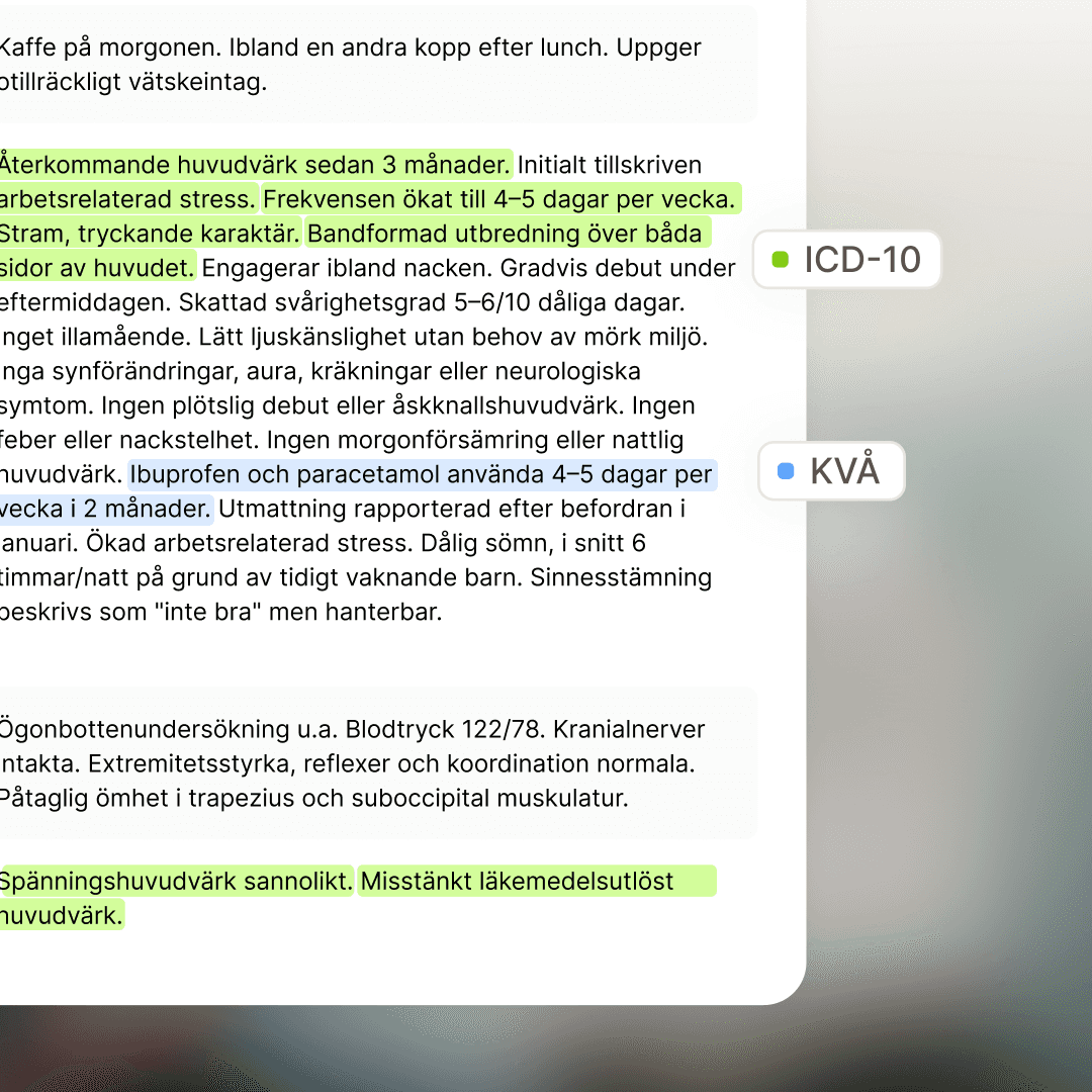 Kodförslag dyker upp i realtid medan vårdpersonalen dokumenterar besöket.