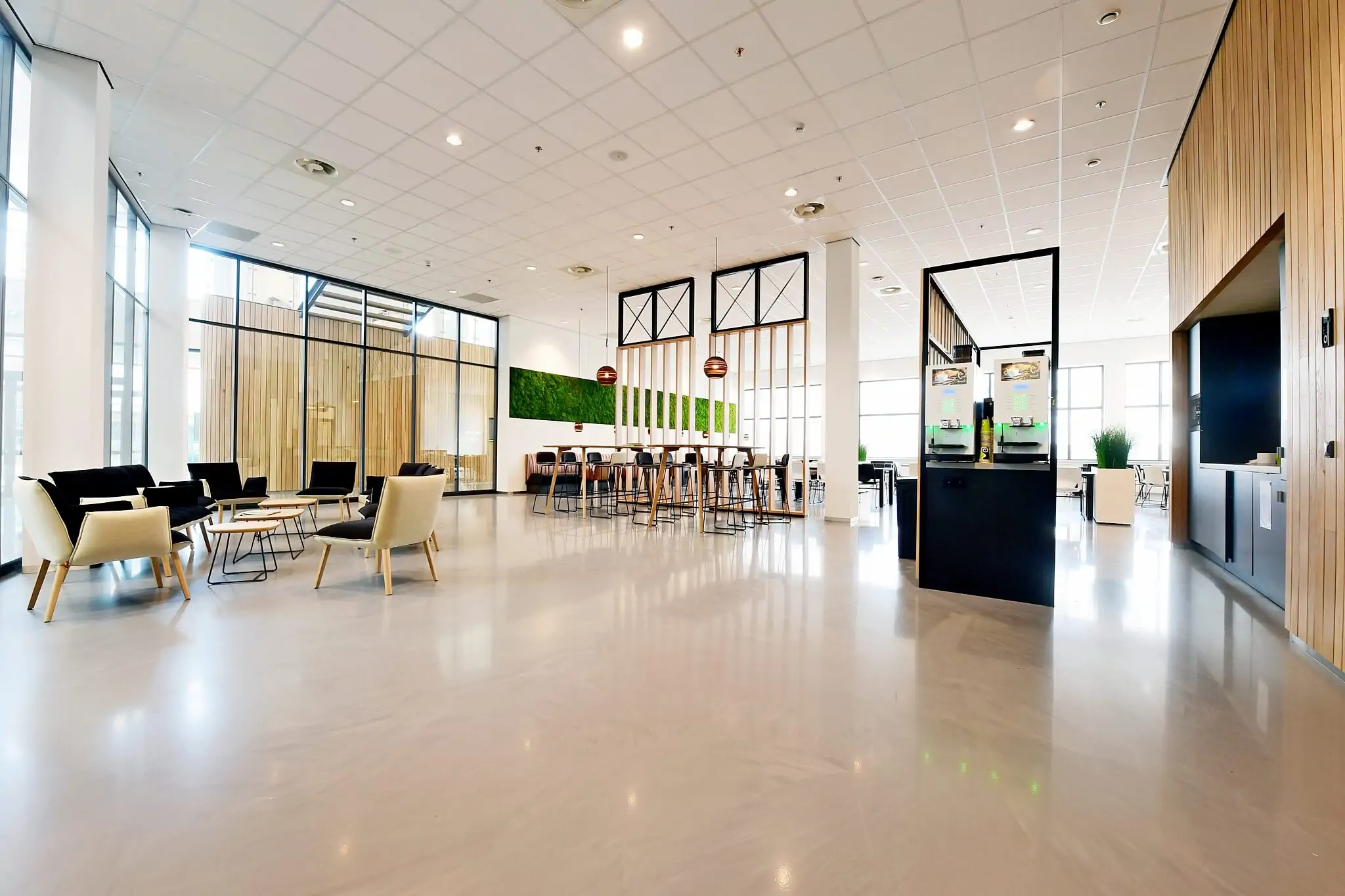 Nieuwe kantoorinrichting Bavinckhouse door Perla