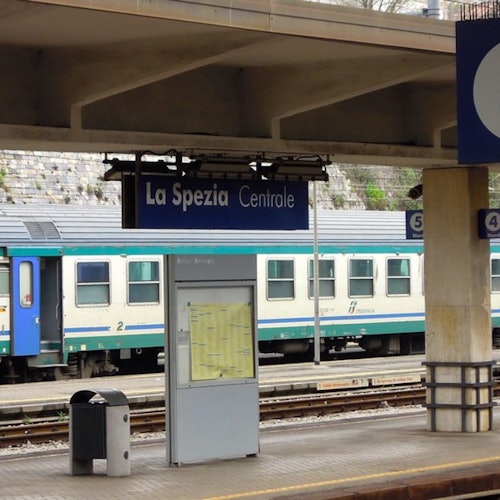 Cinque Terre Express: Biglietti del treno da/per La Spezia e Manarola