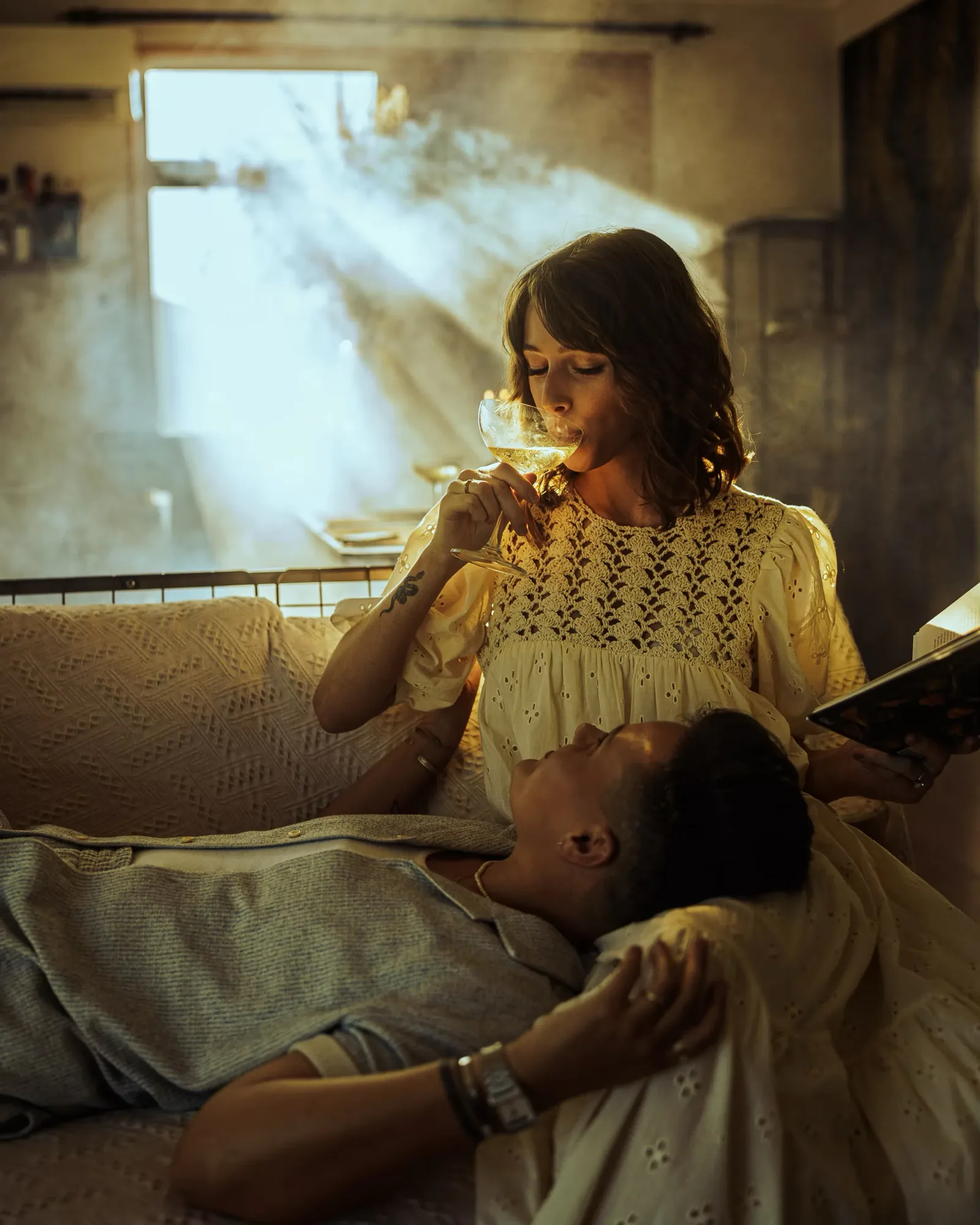 Talya & Sophie — project image 05 by Roman Olinchuk. 香港攝影、創意影像及視覺敘事作品。