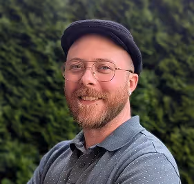 Profile photo of a KHULA client