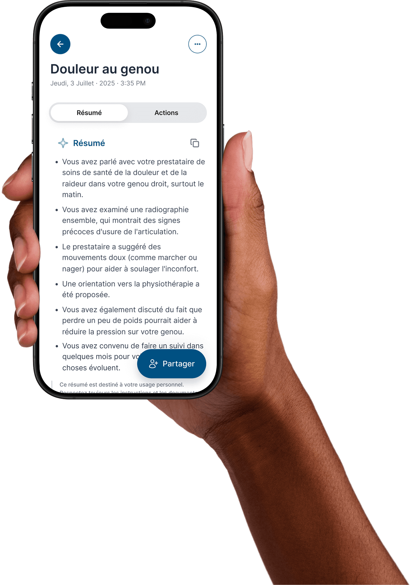Main tenant l'application mobile de Emilia