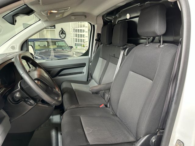 Fahrzeug Gebrauchtwagen - Galeriebild 17