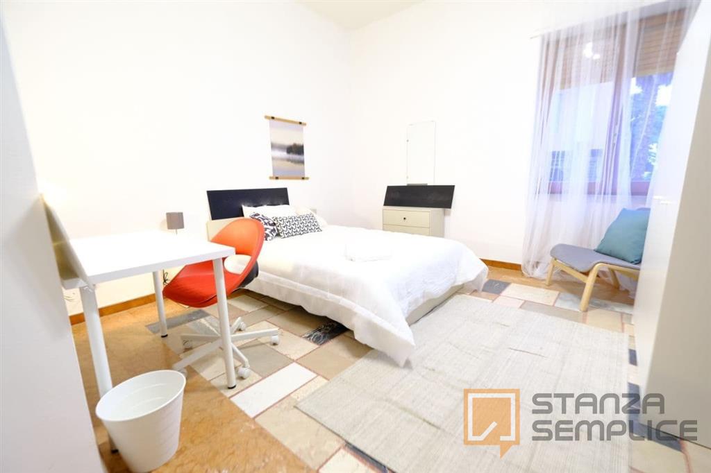 25-sqm room in Via Torino, Sassari
