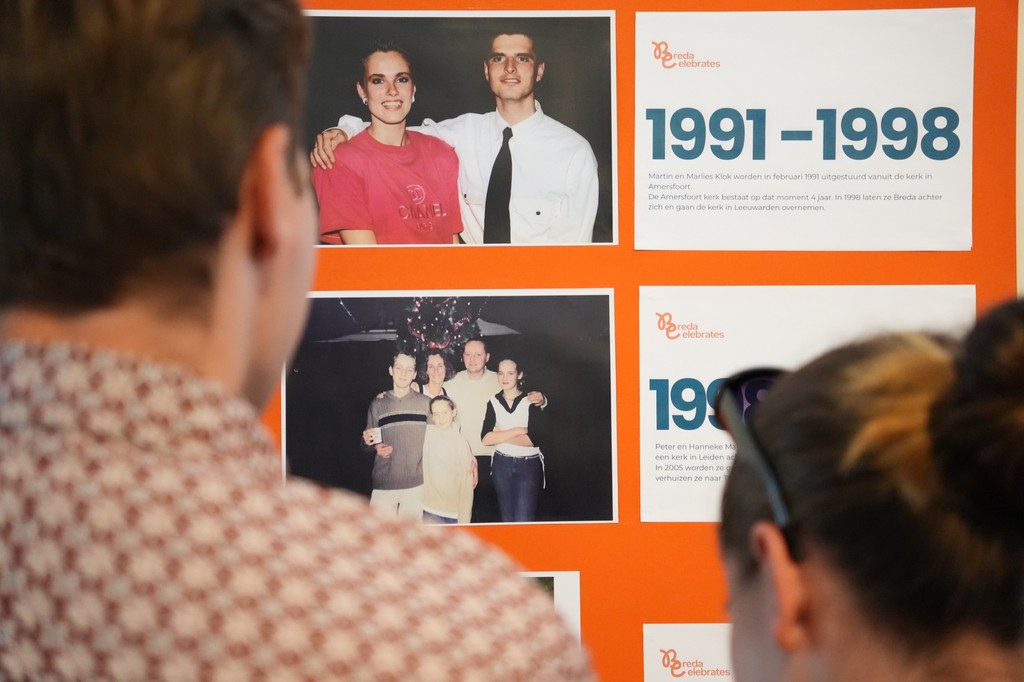 Foto van het jubileumweekend van De Deur Breda.