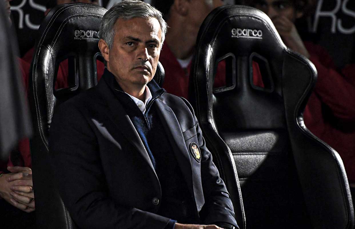 Самият Жозе Моуриньо бе анализатор на съперниците на Барселона по времето на Боби Робсън/ Снимка: Getty Images