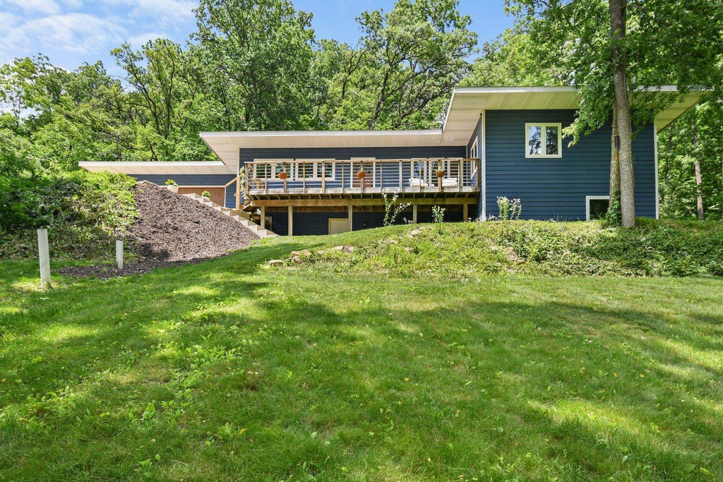 7330 Roberts Road, Arena, front photo