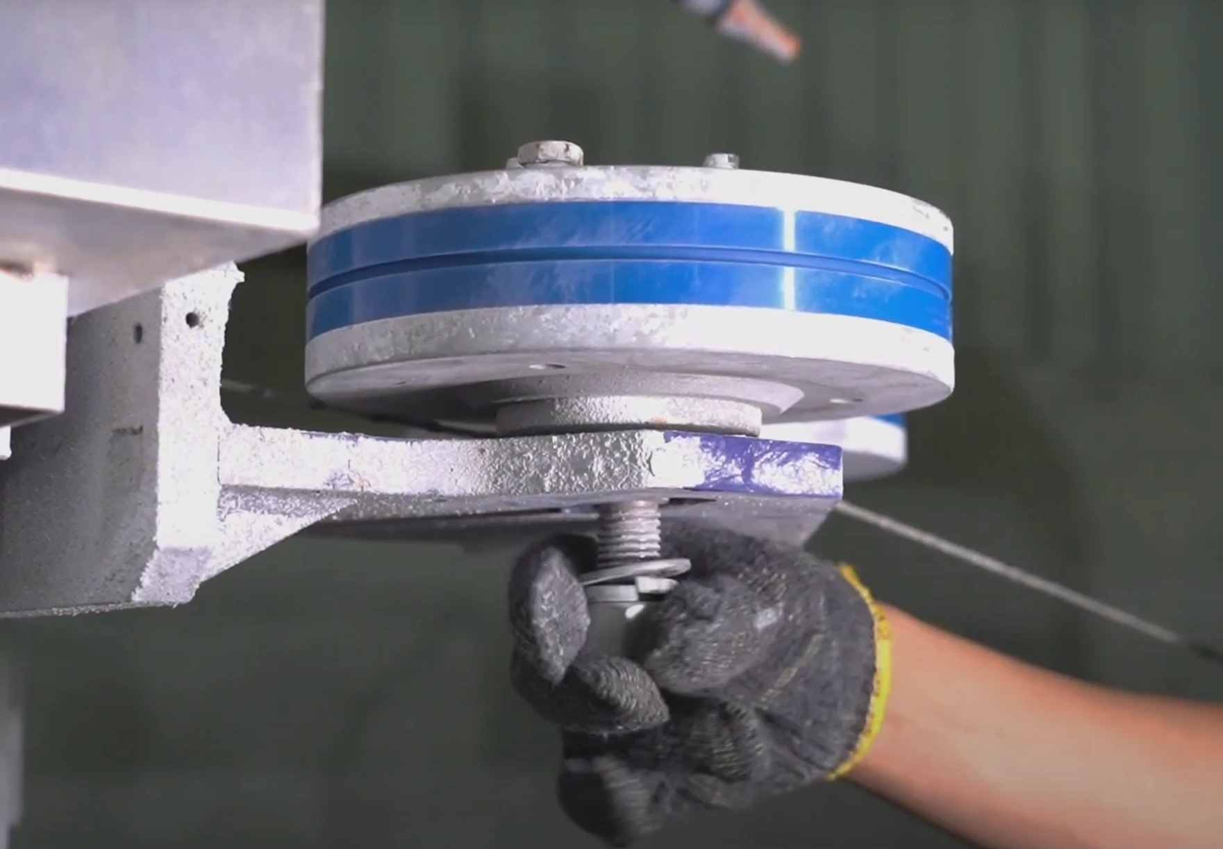 Guide Wheel Jammed Does Not Rotate - Solution for  CNC Wire Saw Machine