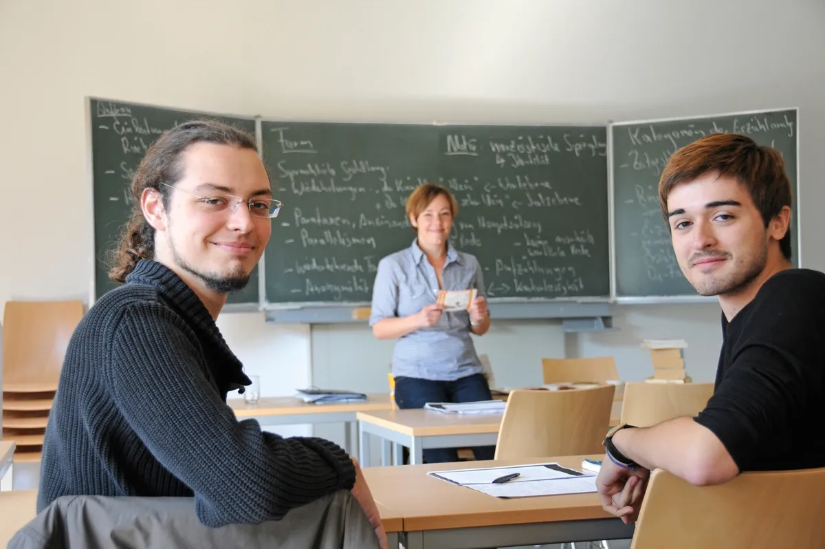 Students in Class - Best Books To Learn German