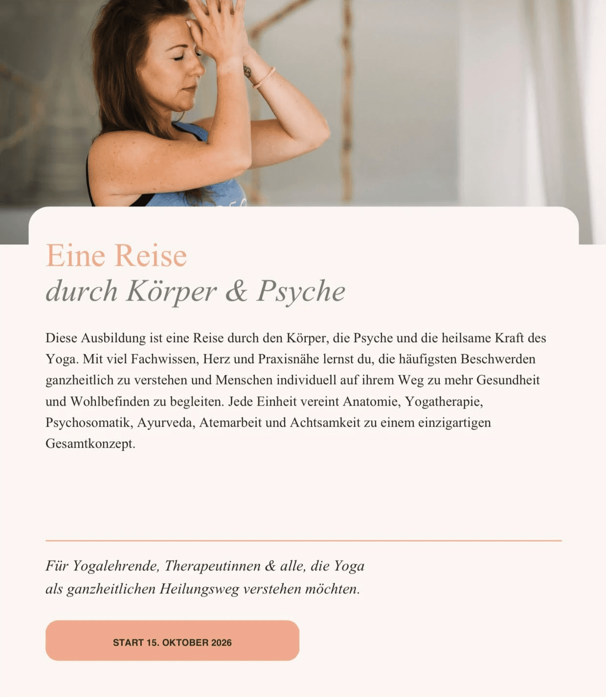 Tasja in einer achtsamen Yogapraxis