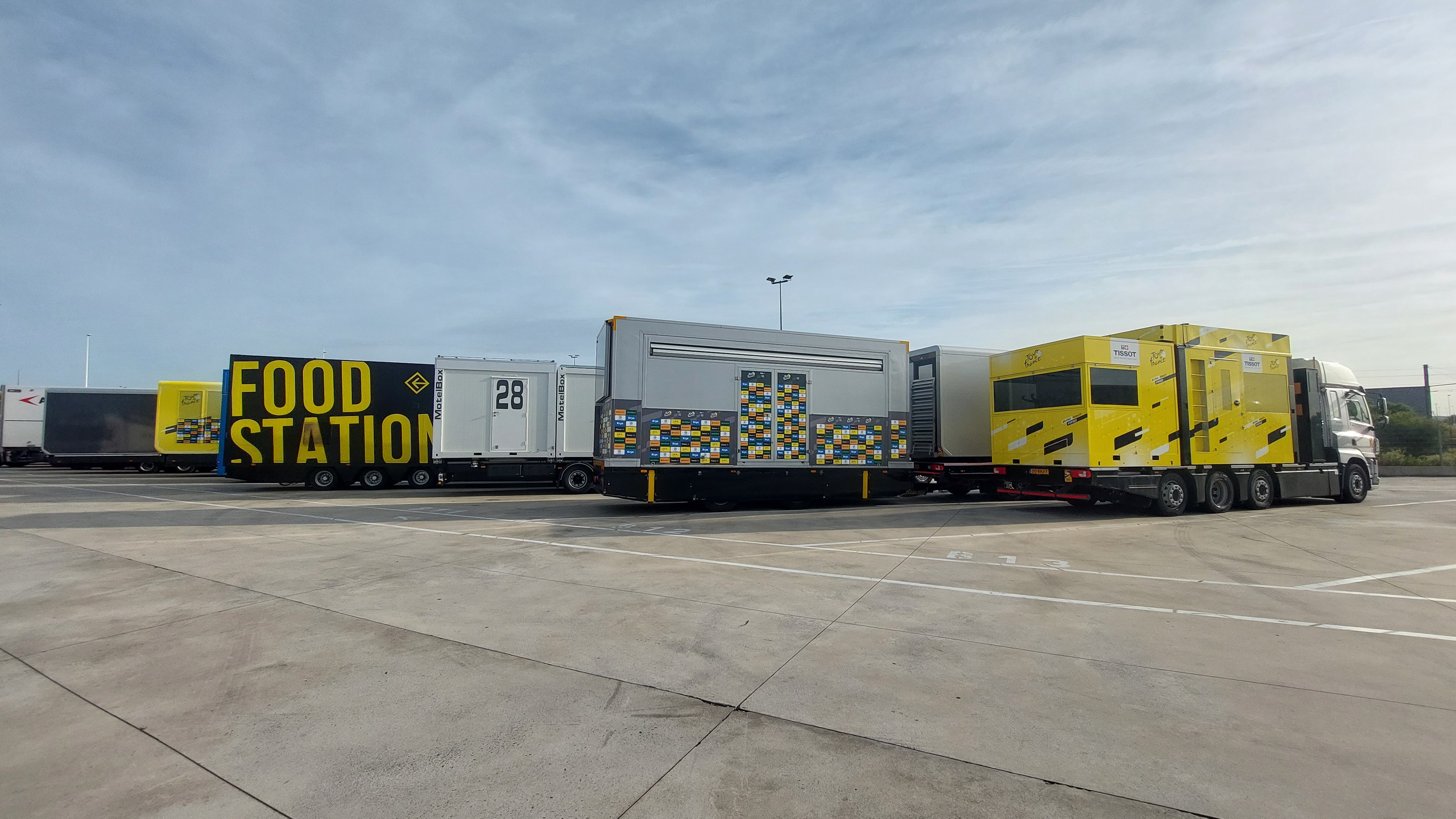 Tour de france karavaan trucks