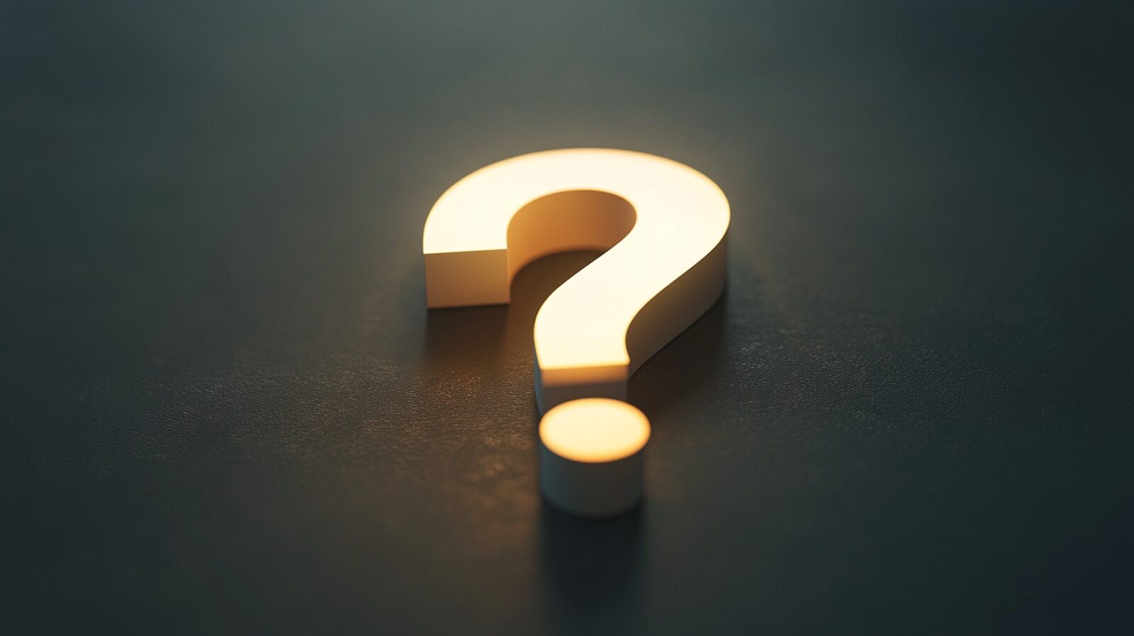 Ein leuchtendes Fragezeichen-Symbol vor dunklem Hintergrund
