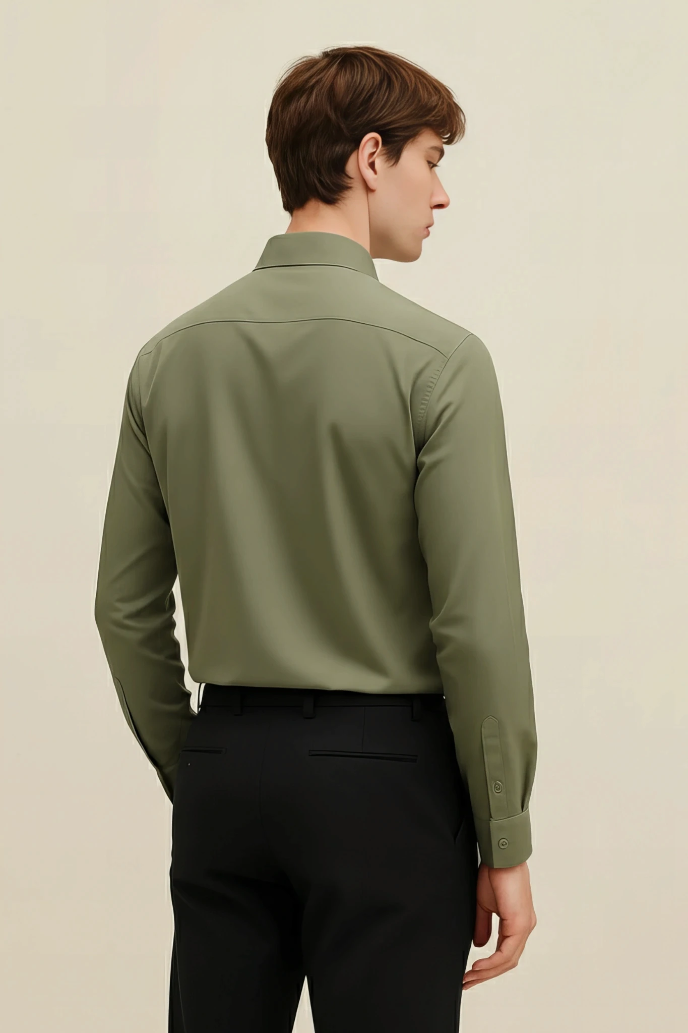 Classic Shirt in Olive Fog 2