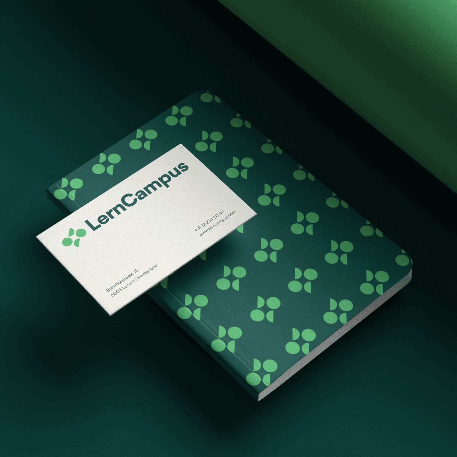 LernCampus notebook and business card design.