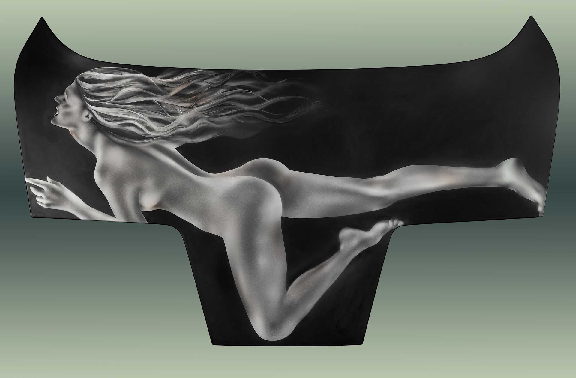 “The Girl on a Bugatti” Daniela Boo pinta una Bugatti rindiendo honores a la mítica película “The Girl on a Motorcycle” con Marianne Faithfull y Alain Delon. 