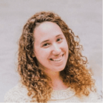 Ellen Savage headshot