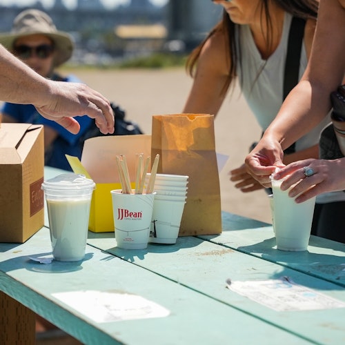 皮划艇和咖啡游览活动