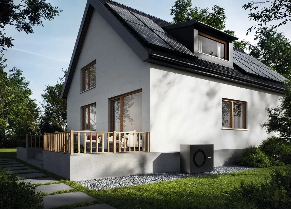 Einfamilienhaus mit Photovoltaik und Wärmepumpe