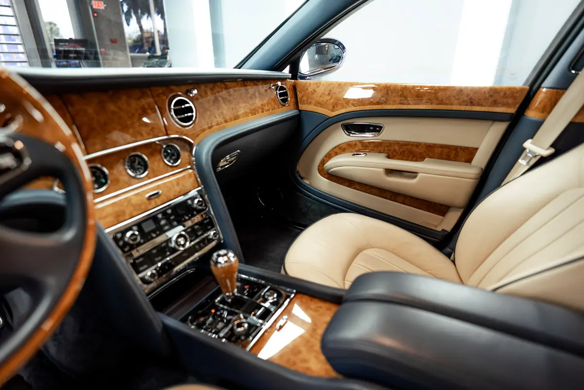2011 Bentley Mulsanne photo 21